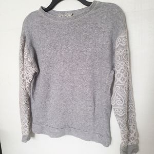 Chloe K Grey Lace Sleeve Sweatshirt, Small